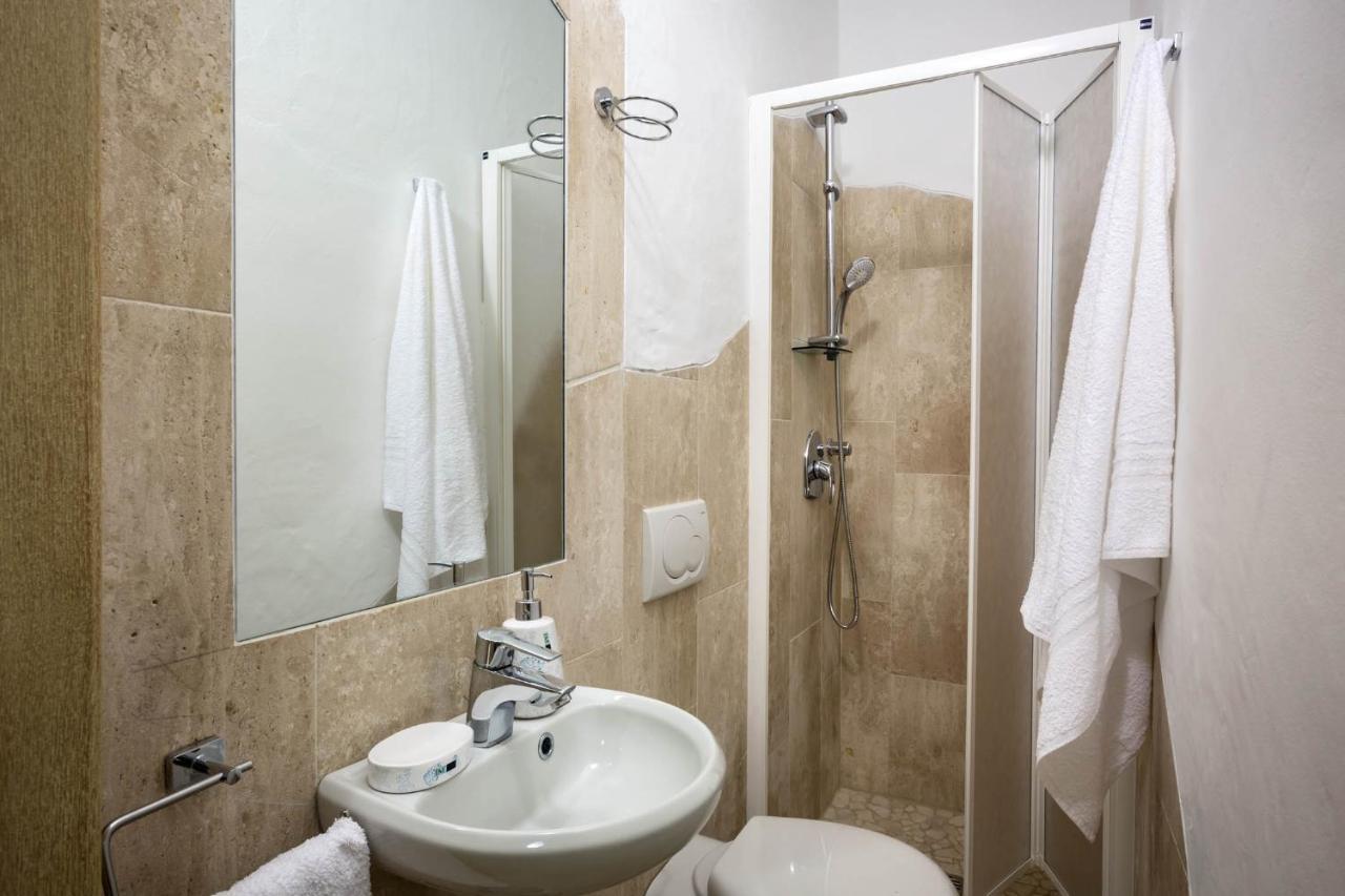 Iconic Luxury Suites Abbiadori Dış mekan fotoğraf