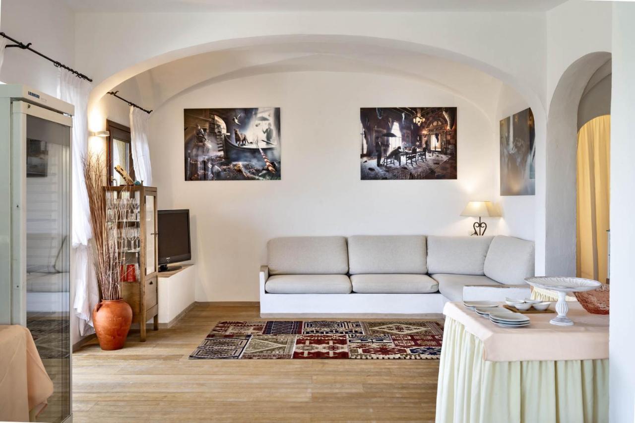 Iconic Luxury Suites Abbiadori Dış mekan fotoğraf