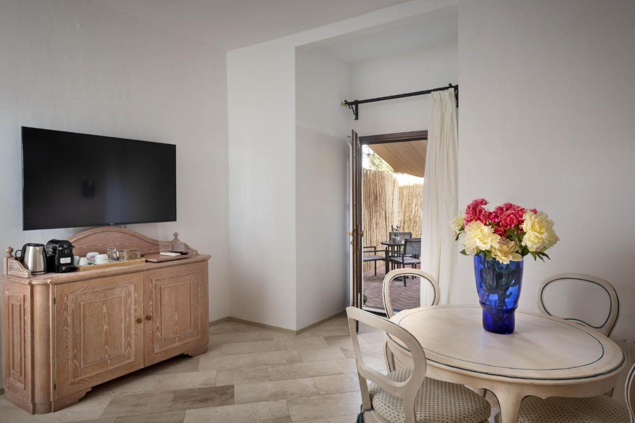 Iconic Luxury Suites Abbiadori Dış mekan fotoğraf